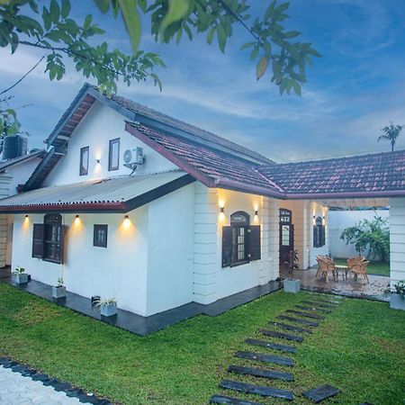 Villa Risithenmi Ahangama Exteriér fotografie