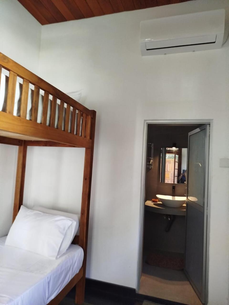 Villa Risithenmi Ahangama Exteriér fotografie