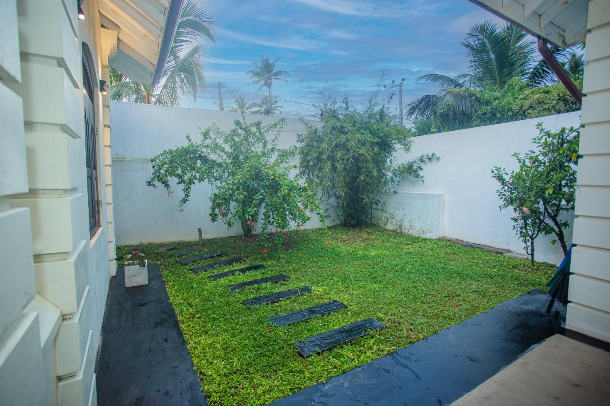 Villa Risithenmi Ahangama Exteriér fotografie