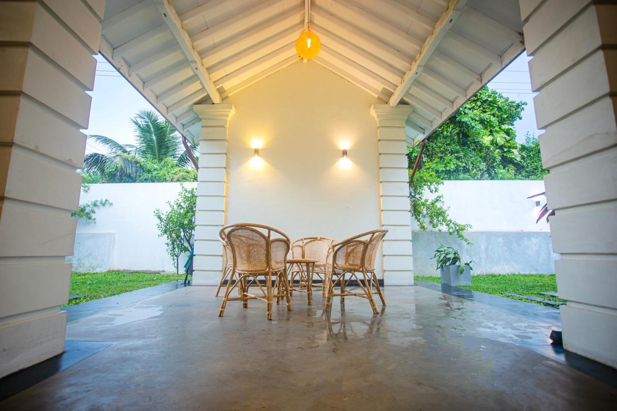 Villa Risithenmi Ahangama Exteriér fotografie